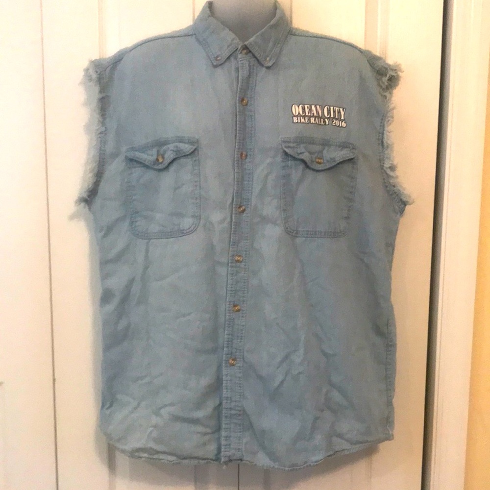 Men’s Bikewear Button-down Shirt